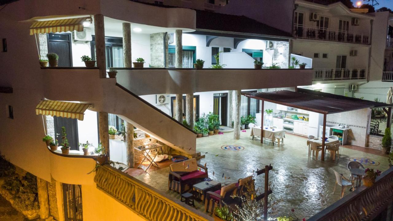 Apartments Ishmi In Center Of أولتْسي المظهر الخارجي الصورة