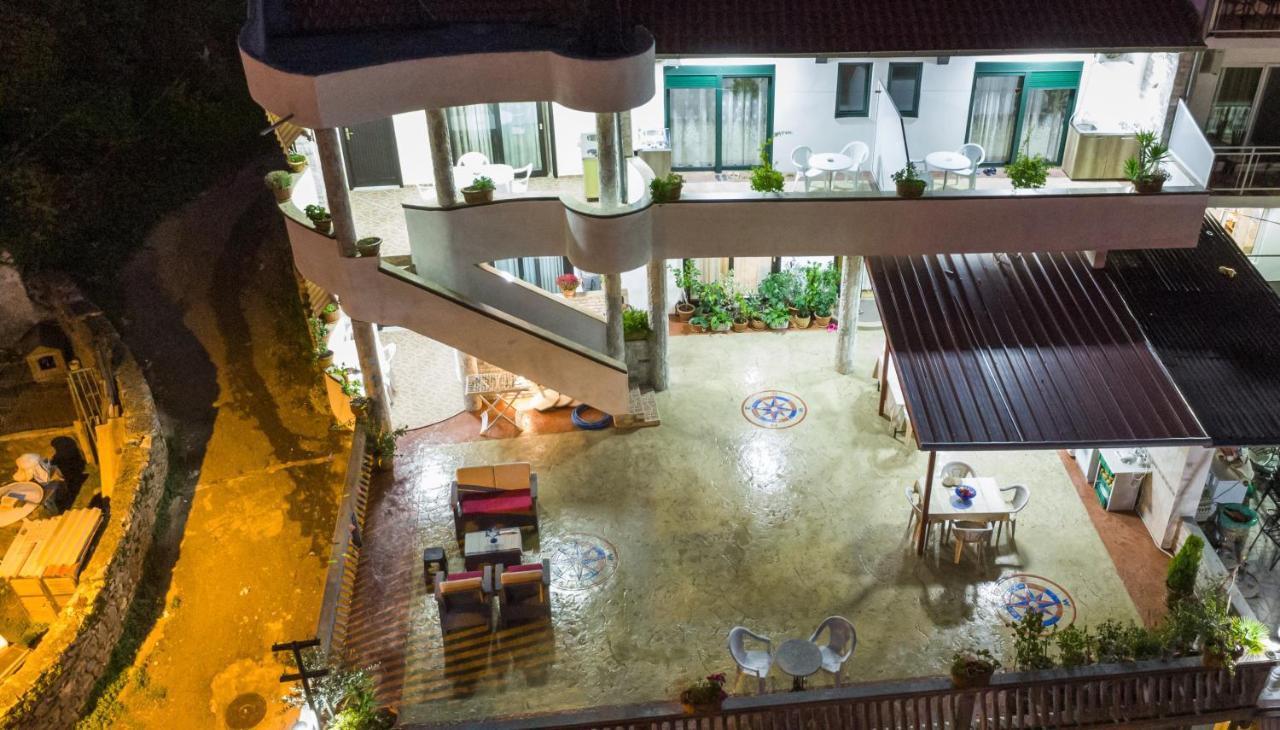 Apartments Ishmi In Center Of أولتْسي المظهر الخارجي الصورة