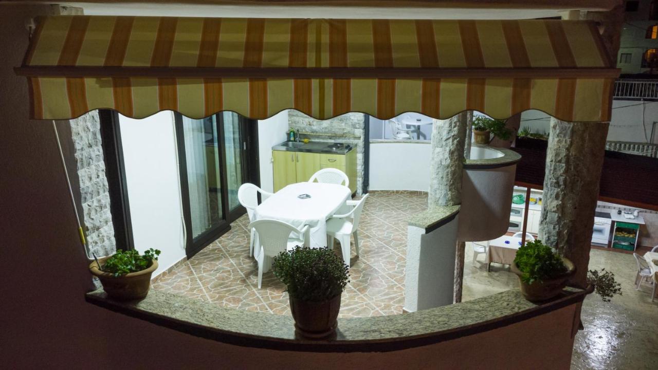 Apartments Ishmi In Center Of أولتْسي الغرفة الصورة