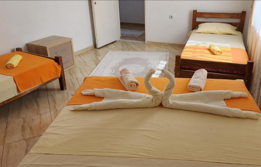 Apartments Ishmi In Center Of أولتْسي الغرفة الصورة