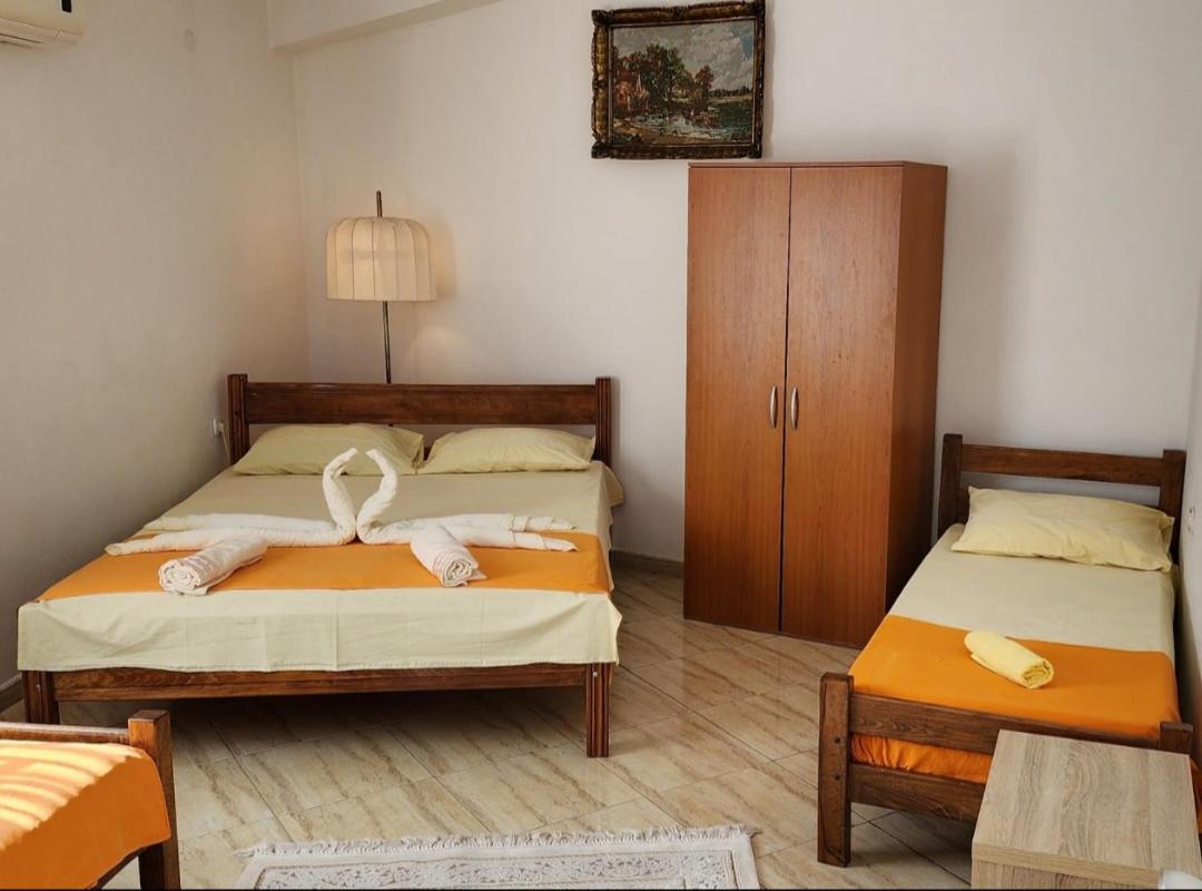 Apartments Ishmi In Center Of أولتْسي الغرفة الصورة