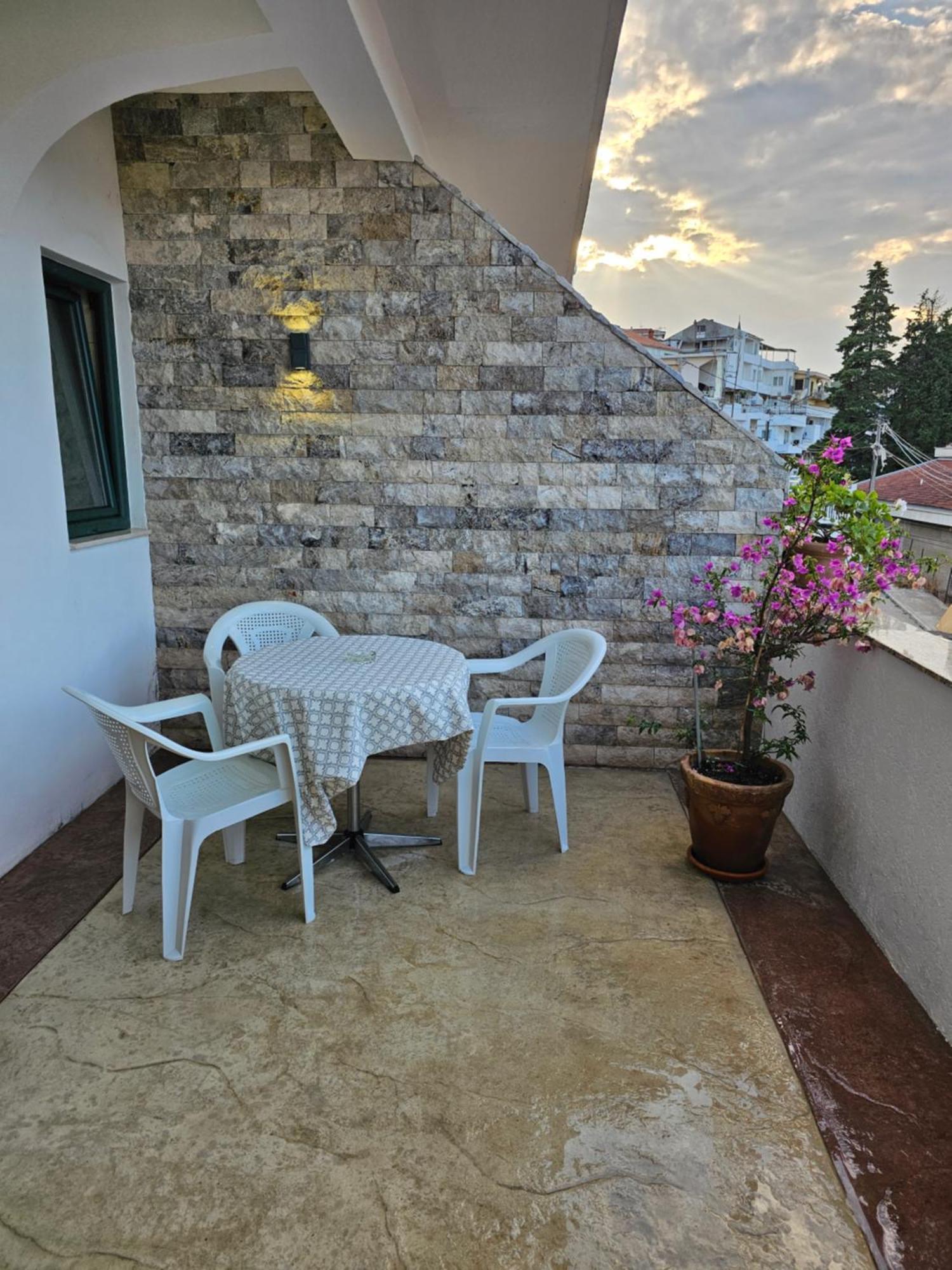 Apartments Ishmi In Center Of أولتْسي المظهر الخارجي الصورة