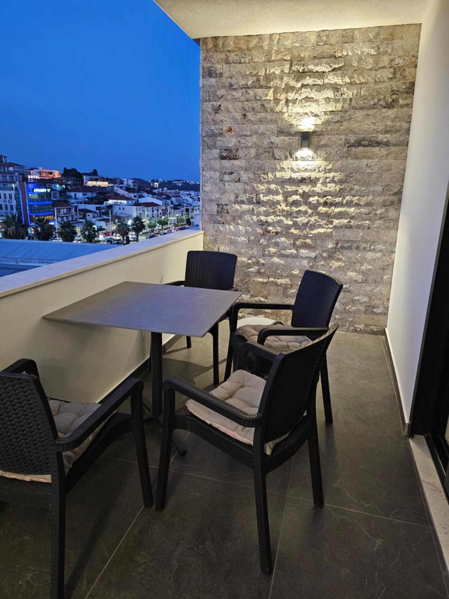 Apartments Ishmi In Center Of أولتْسي المظهر الخارجي الصورة