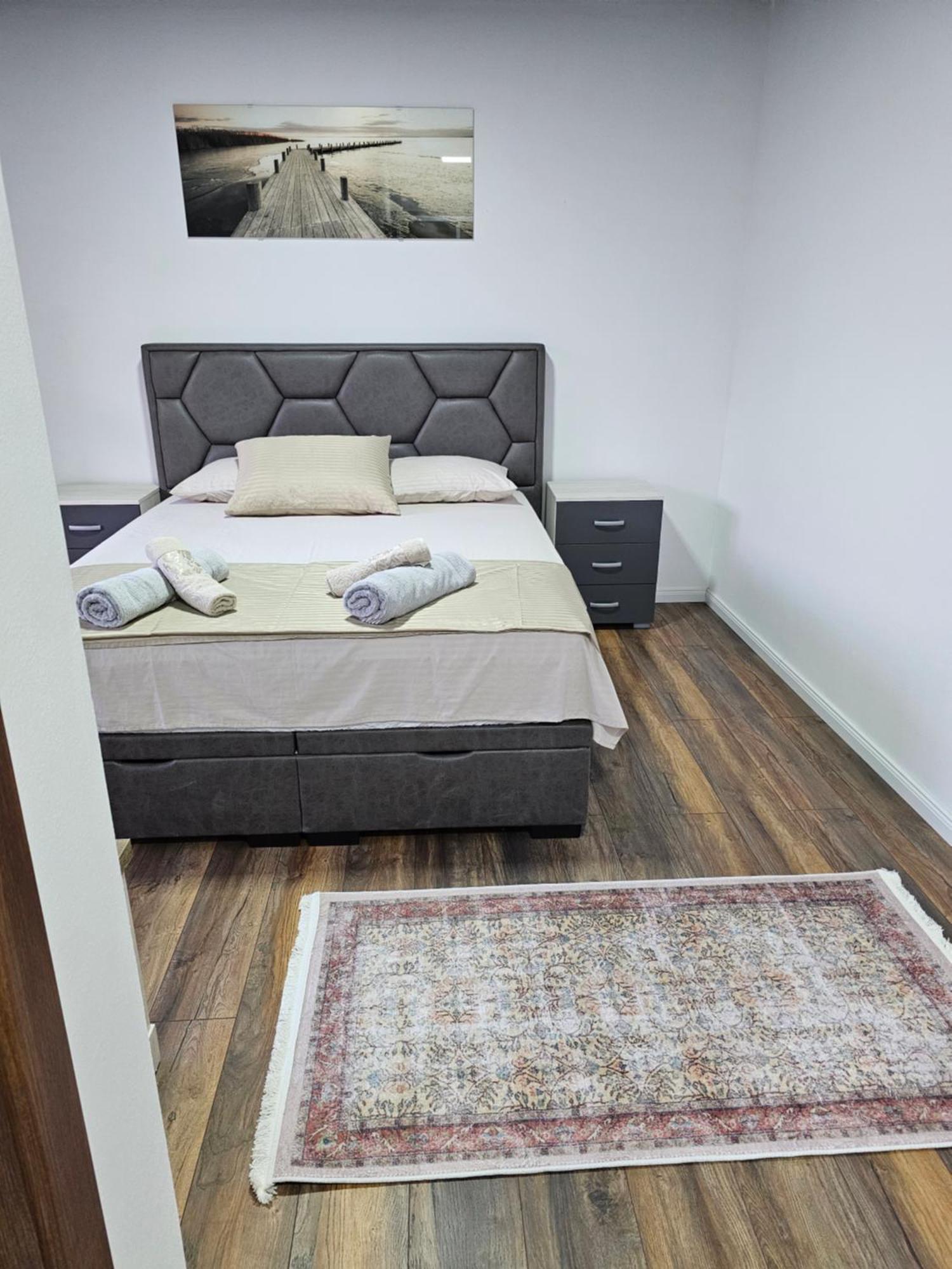 Apartments Ishmi In Center Of أولتْسي المظهر الخارجي الصورة