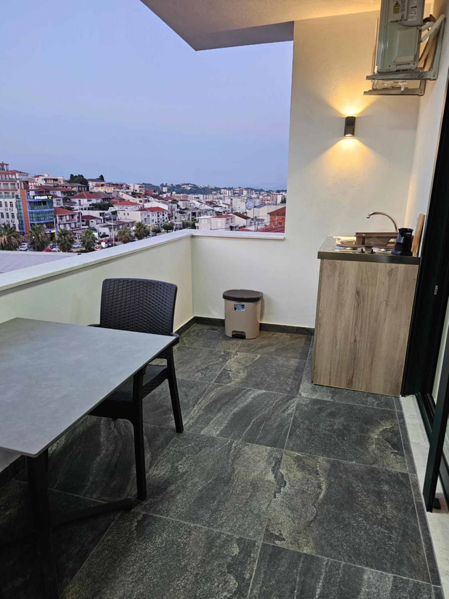 Apartments Ishmi In Center Of أولتْسي المظهر الخارجي الصورة