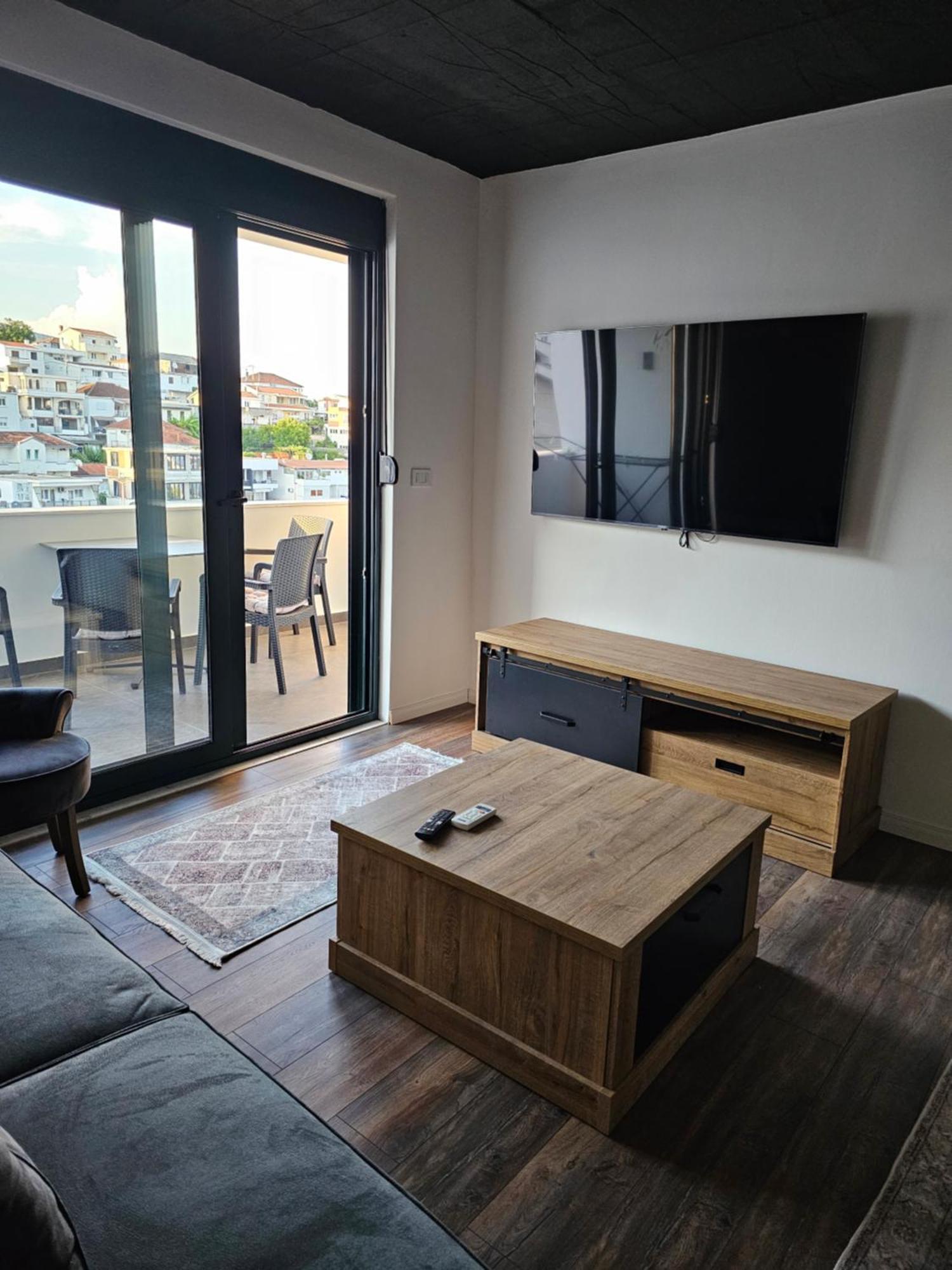Apartments Ishmi In Center Of أولتْسي المظهر الخارجي الصورة